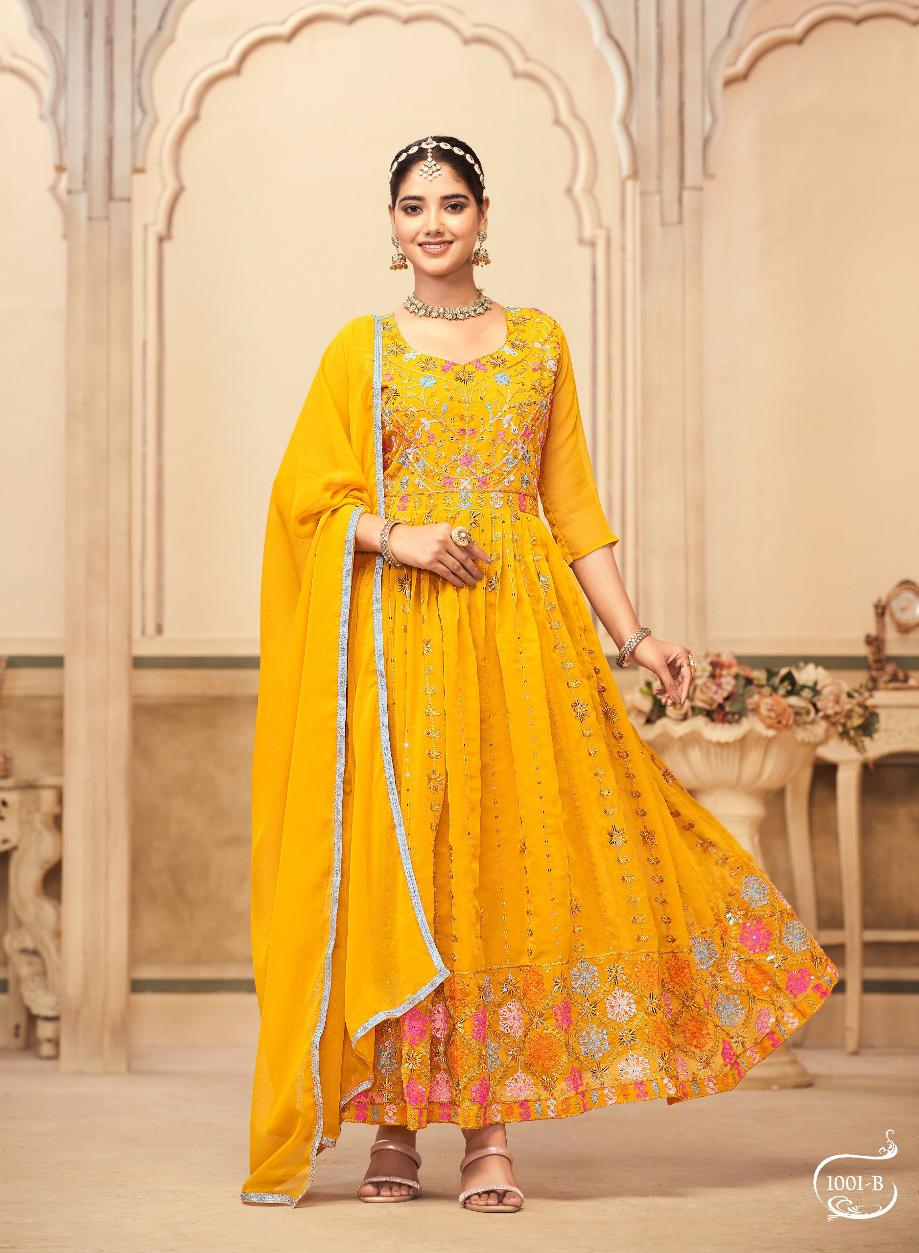 Banwery Rang Rasiya Georgette Gown With Dupatta Collection