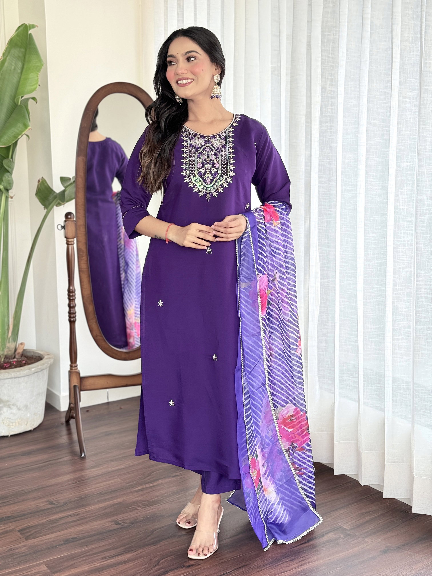 WHOLEMOHINI