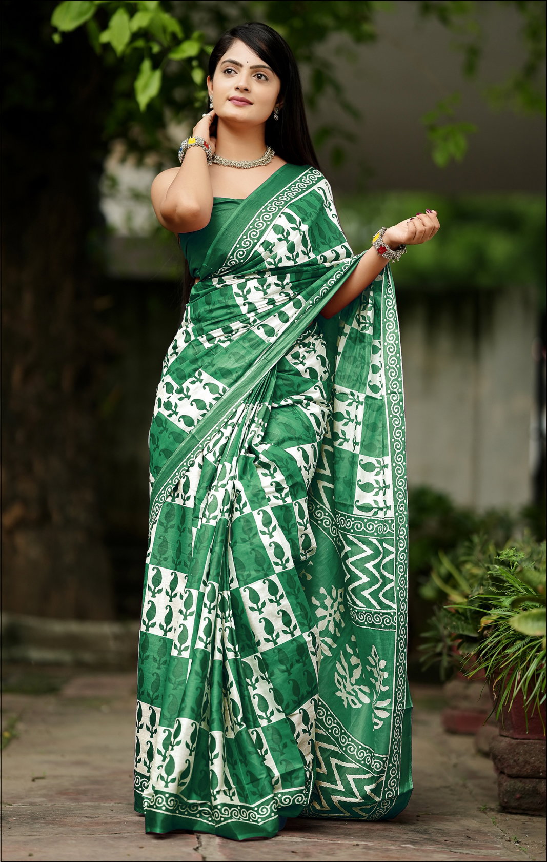 Df Miss Juli B Cotton Printed Saree Collection