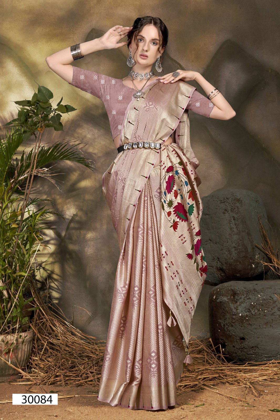 Vallabhi Kaanta Brasso Floral Printed Saree Collection