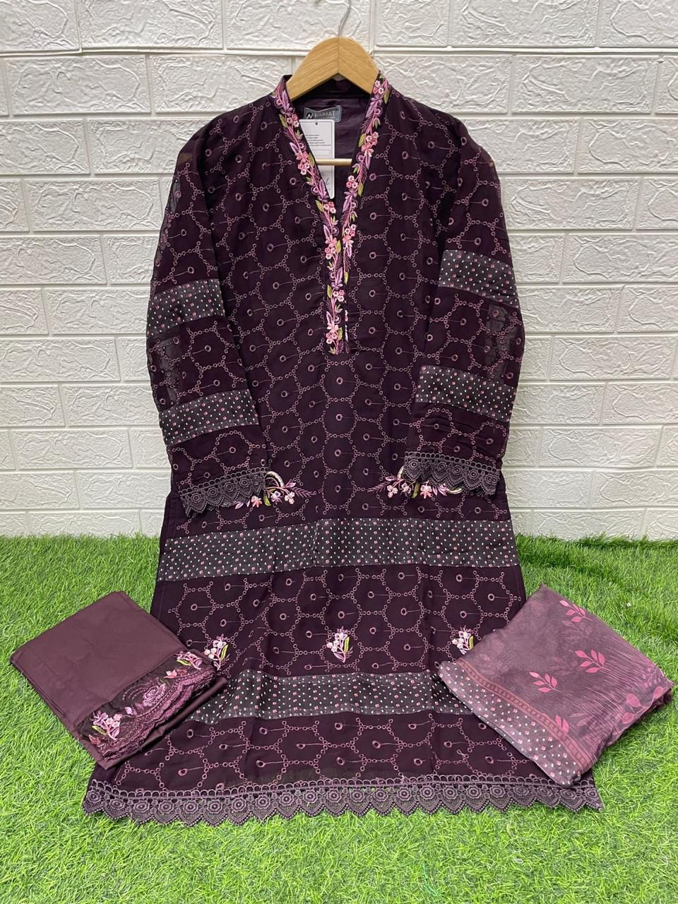 Naimat Fashion Studio 1126 Pakistani Readymade Suit Collection