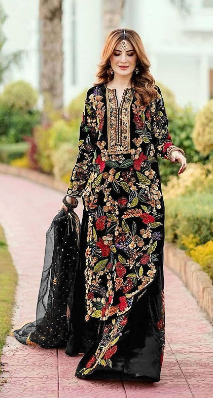 Bilqis B 101 A To D Pakistani Salwar Kameez Collection