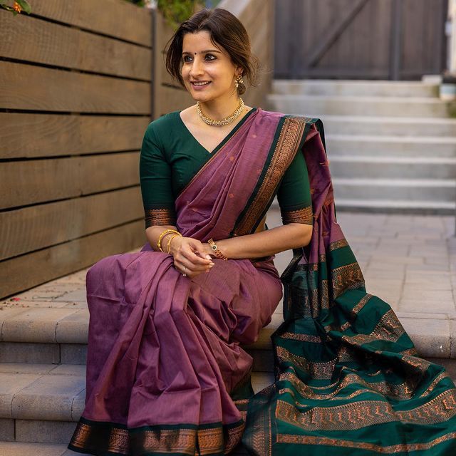 MC 610 WINE GREEN Banarasi silk saree collection
