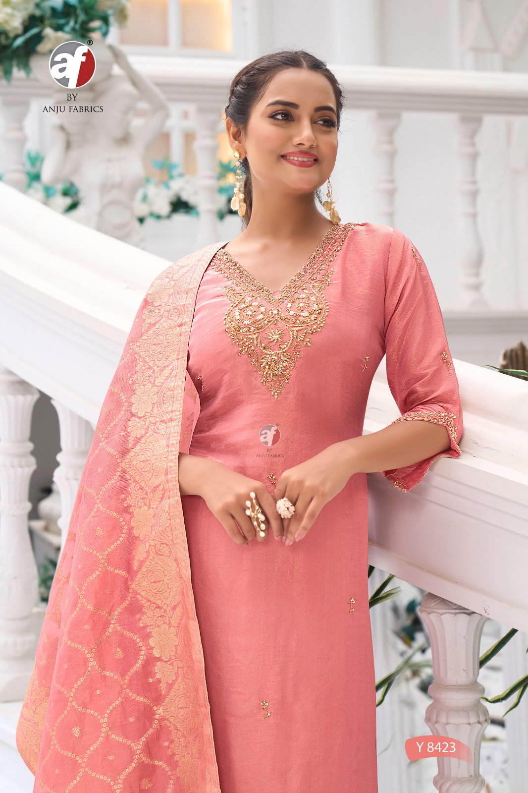 Af Y 8423 Kurti Pant With Heavy Dupatta Collection