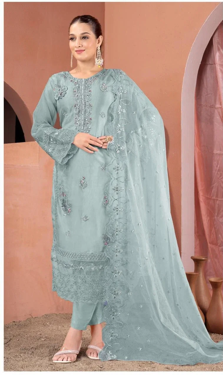 Bilqis B 100 A To D Pakistani Salwar Kameez Collection