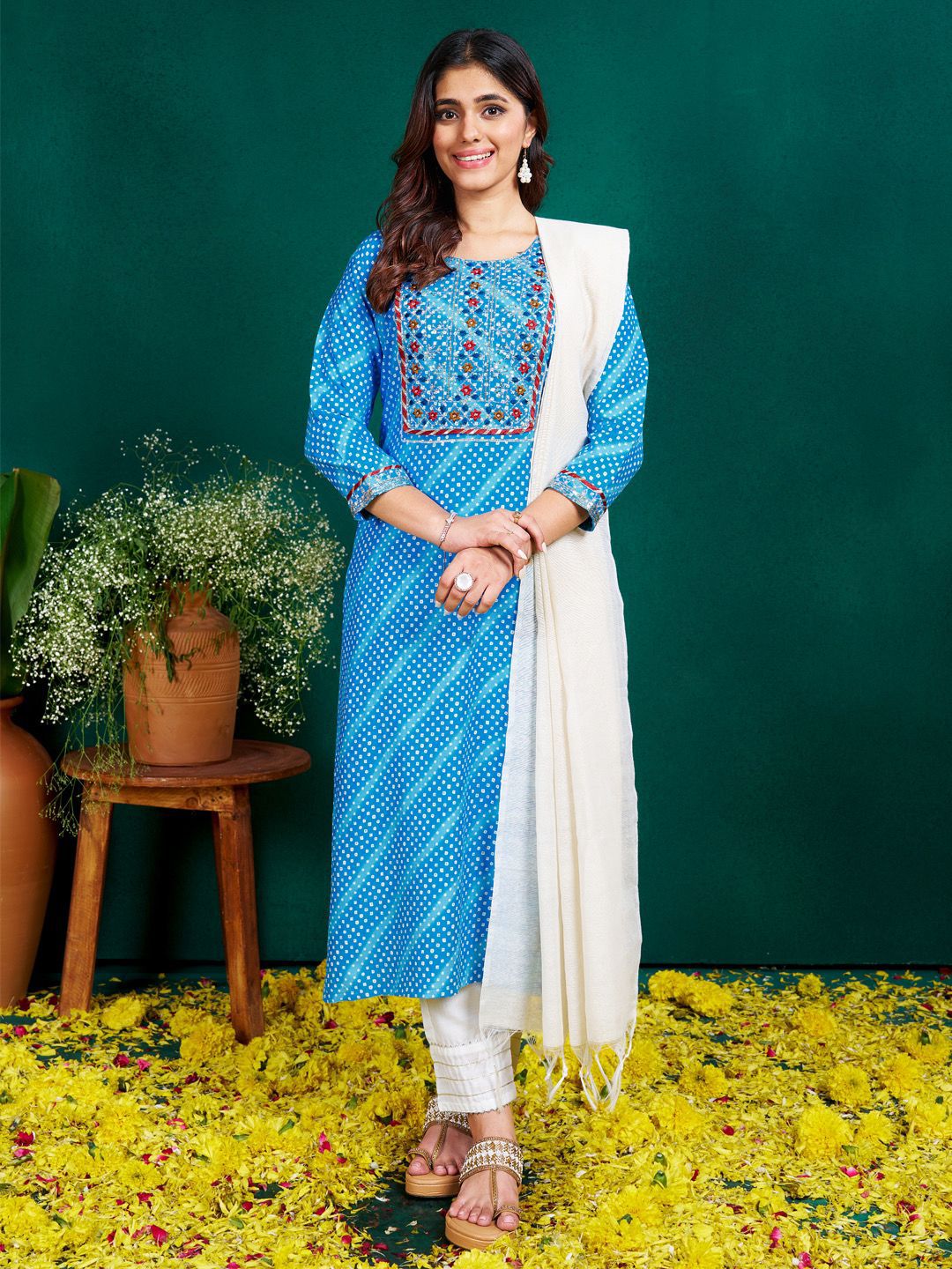 Eva 1077 Rayon Kurti Pant With Dupatta Collection