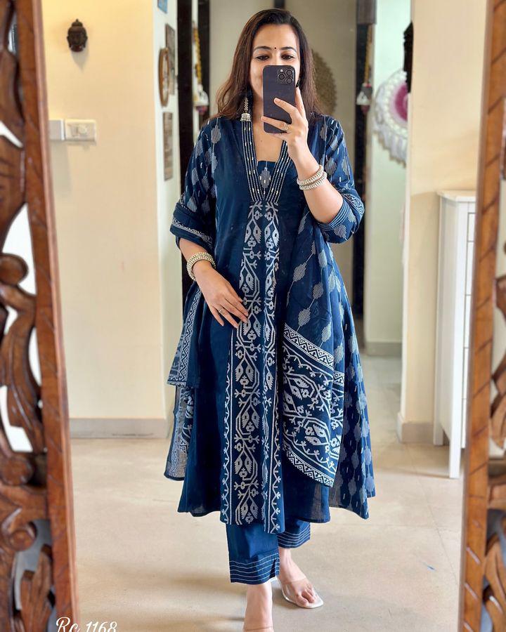 KUSUMA M-01 Voluminous Anarkali Suit Set