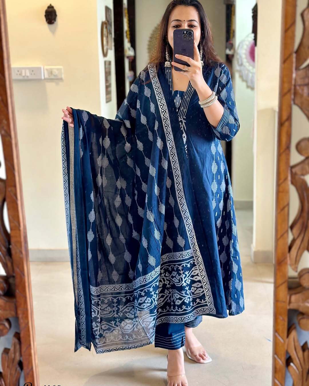 KUSUMA M-01 Voluminous Anarkali Suit Set