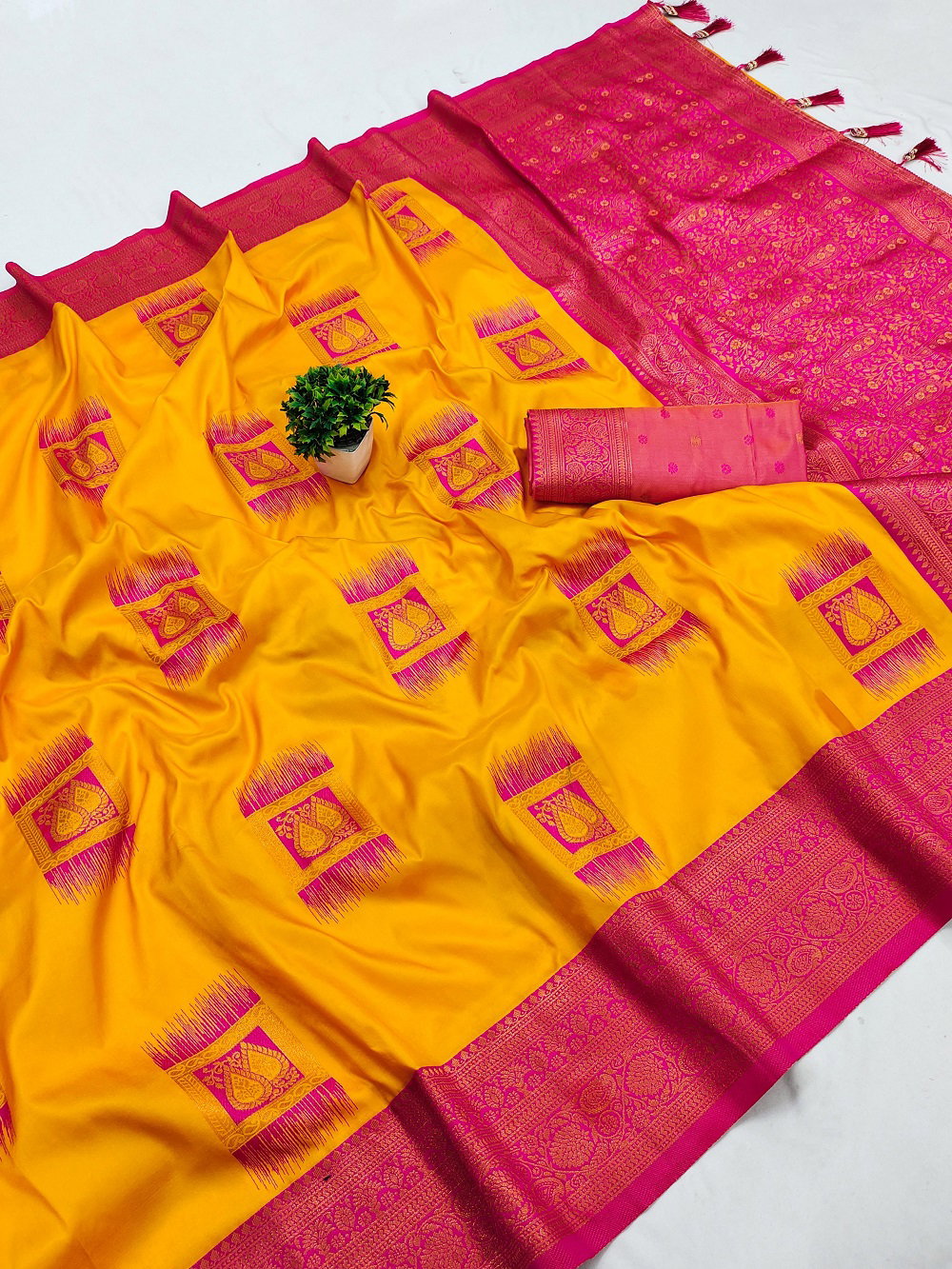 Sarika 3289 Beautiful Soft Silk Festive Wear Saree Collection