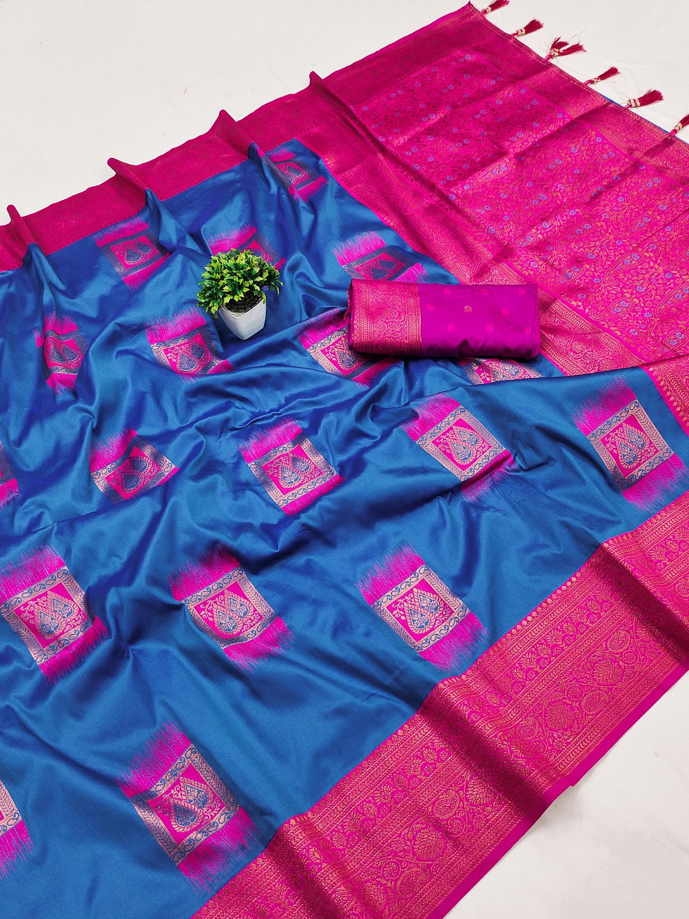 Sarika 3289 Beautiful Soft Silk Festive Wear Saree Collection
