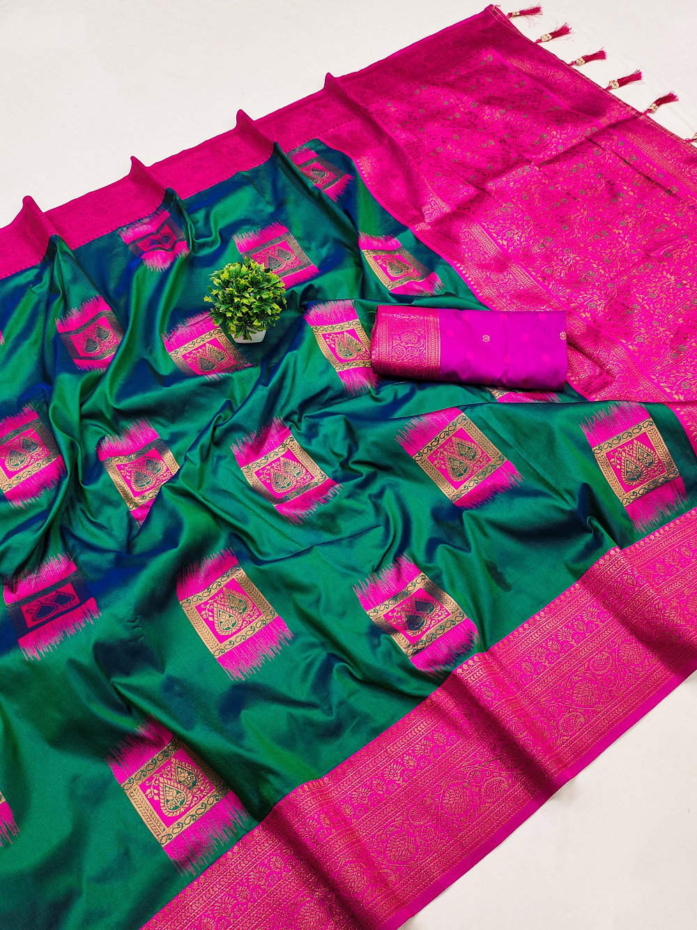 Sarika 3289 Beautiful Soft Silk Festive Wear Saree Collection