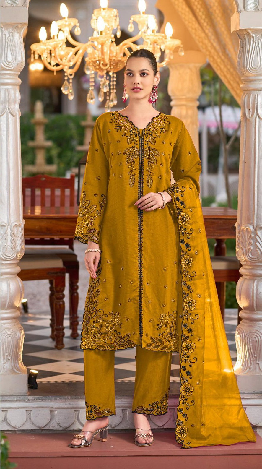 Shree R 1622 Ready Made Pakistani Salwar Suits Collection