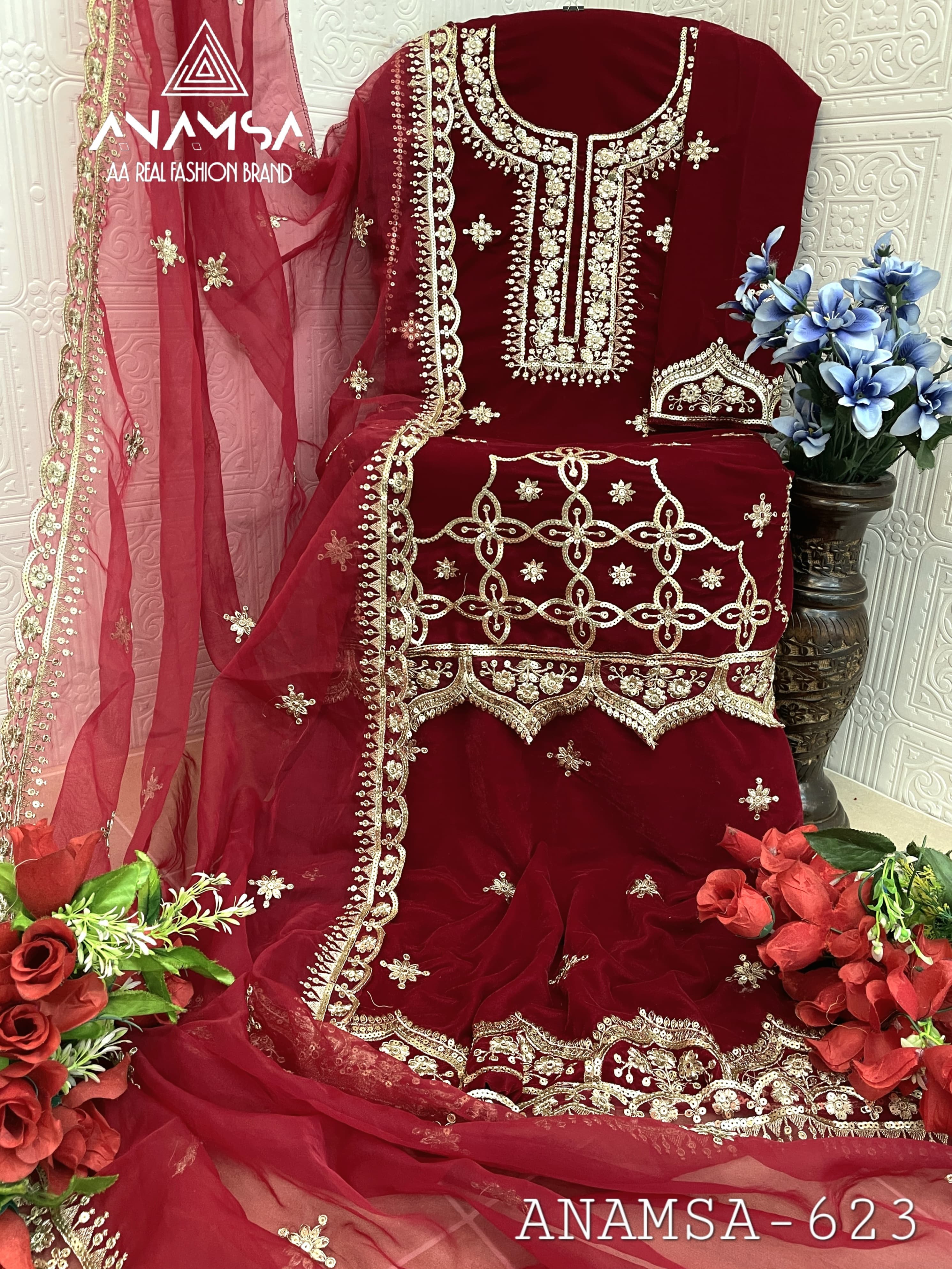 Anamsa 623 Velvet Embroidered Pakistani Salwar Kameez
