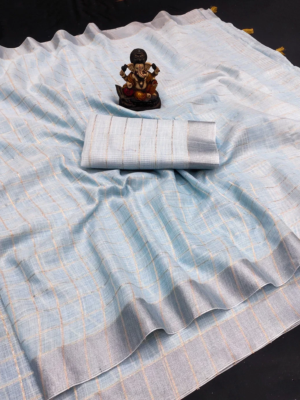 Vc Riddhi Premium Linen Saree Collection