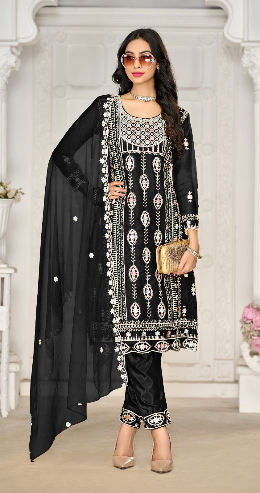 Bilqis B 122 A To D Pakistani Salwar Kameez