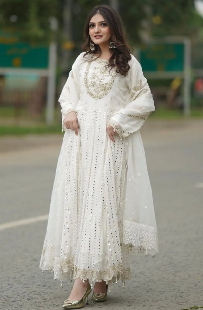 Anamsa 636 Georgette Pakistani Salwar Kameez