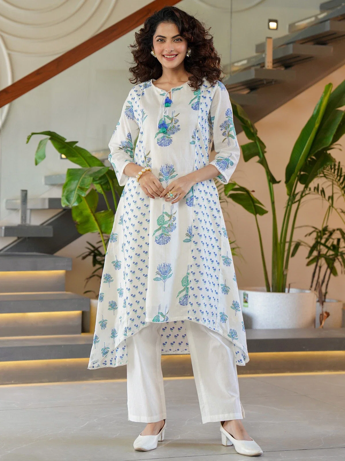 Indo Era 2553 Casual Wear Cotton Printed Kurtis Collection