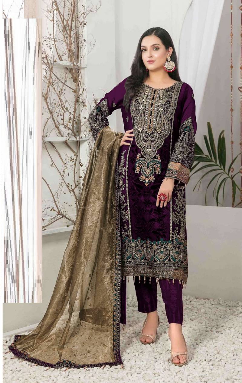 Mah E Rooh 5163 Velvet Embroidered Salwar Kameez Collection