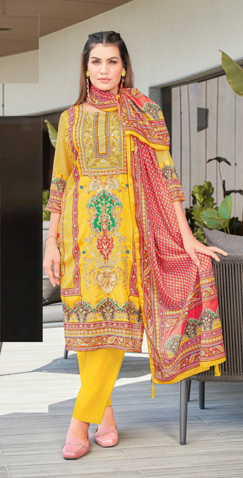 Vitara Mehar Chinon Digital Printed Kurti Bottom With Dupatta