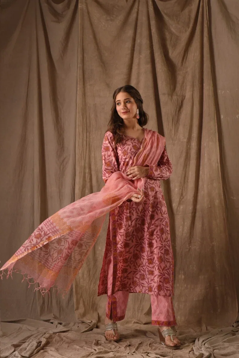 Sku Sp109 Roman Slub Flower Printed Kurti Bottom With Dupatta