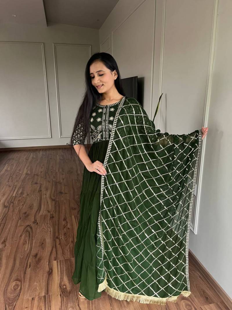 Sn 2391 92 Beautiful Faux Georgette Gown With Dupatta Collection