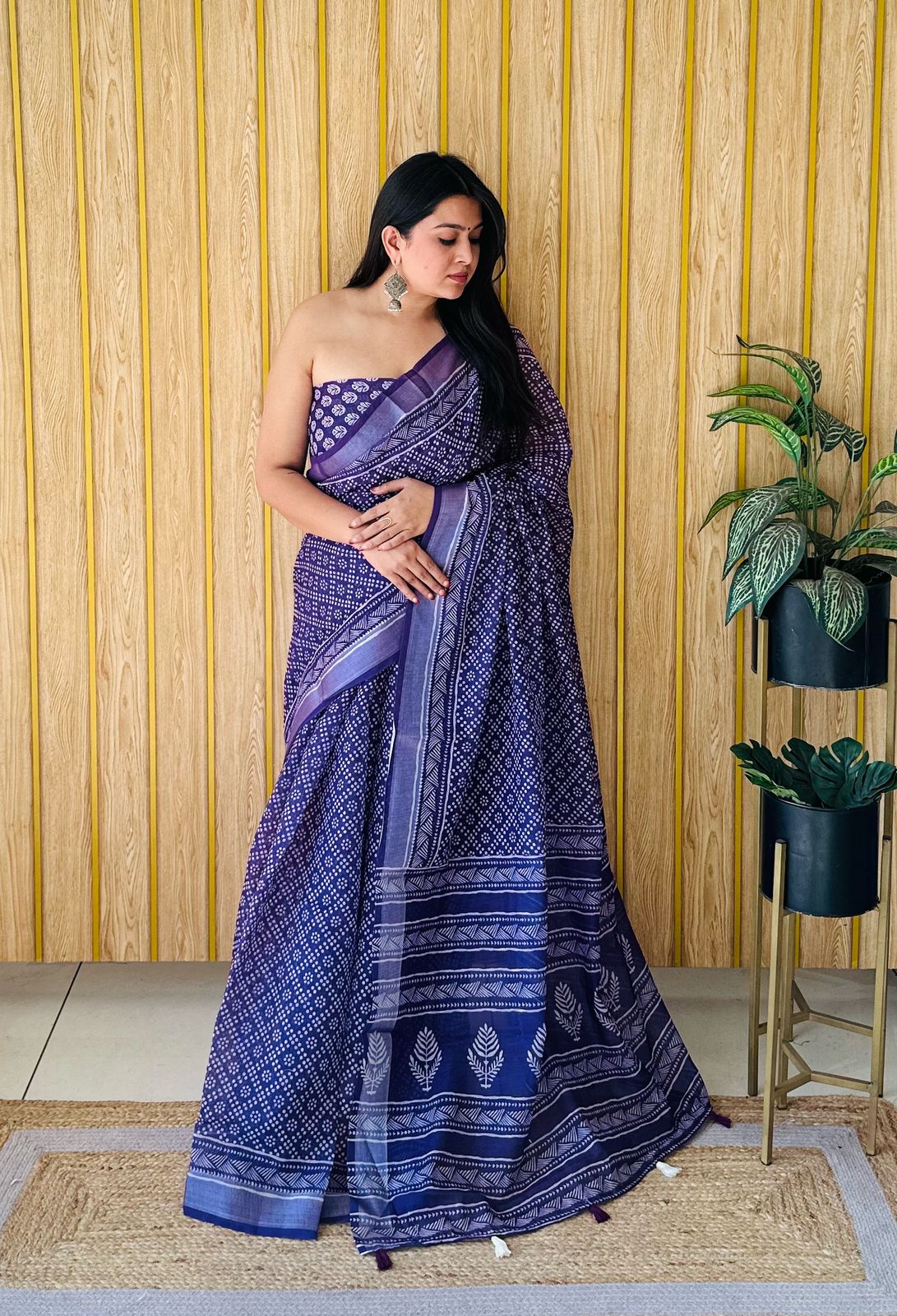 Scmd Shukriya Linen Cotton Digital Printed Saree Collection