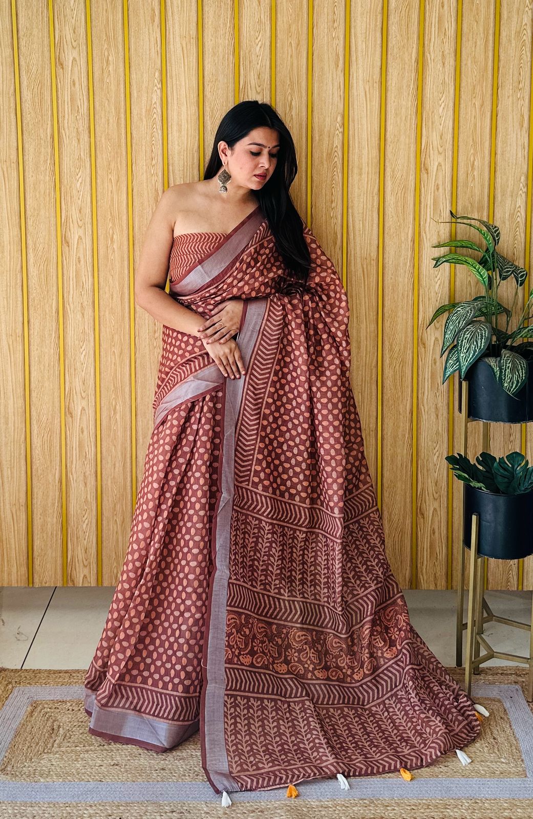 Scmd Shukriya Linen Cotton Digital Printed Saree Collection