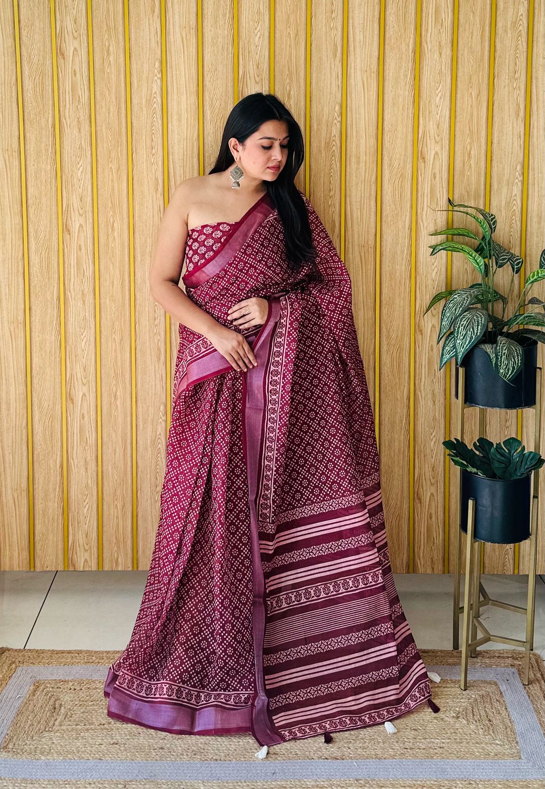 Scmd Shukriya Linen Cotton Digital Printed Saree Collection