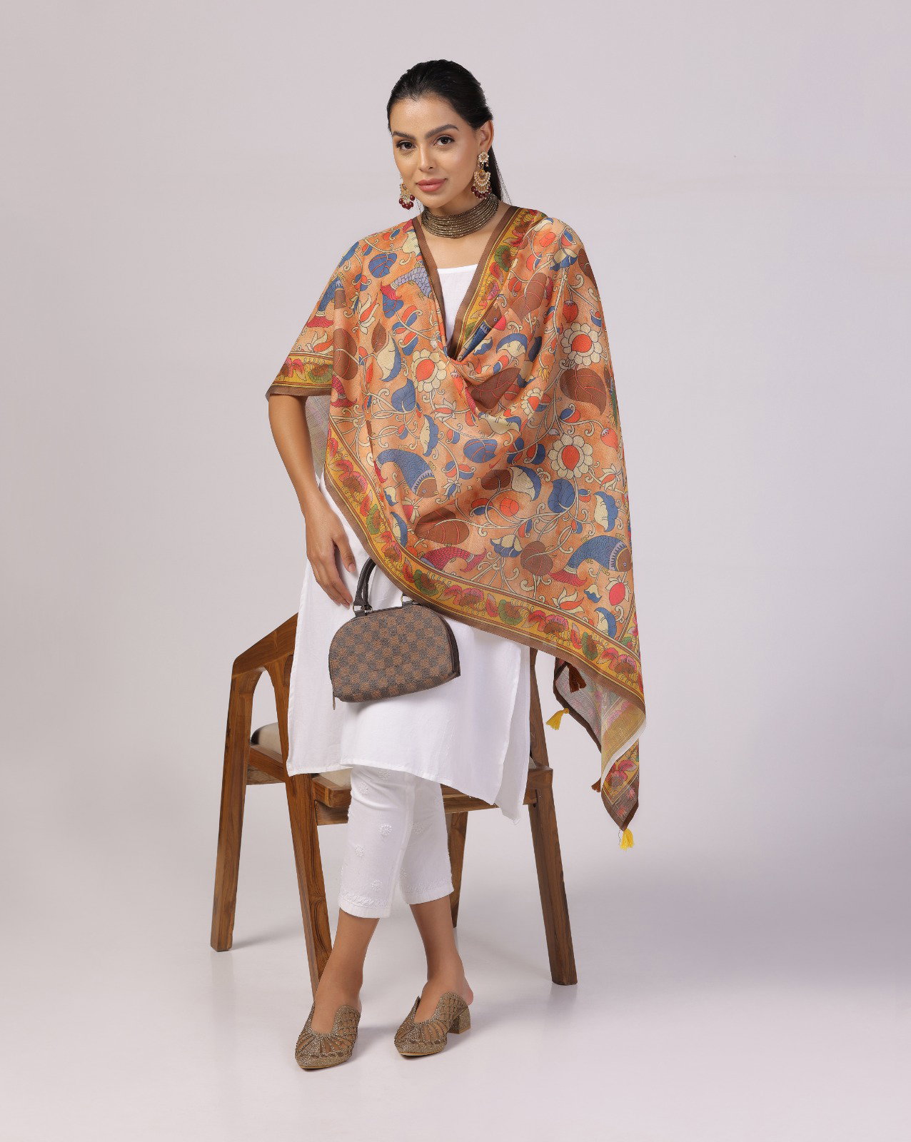 James 9 kalamkari Linen Zari Patta Dupatta Collection