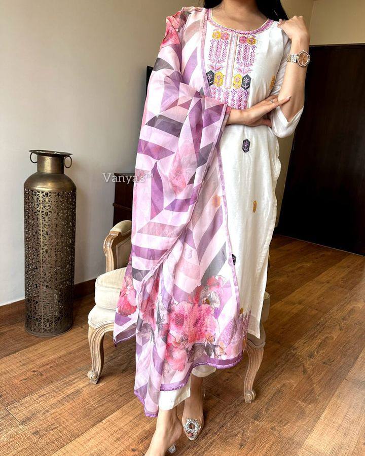 Vishwa 01 Viscose Chanderi Kurti Bottom With Dupatta