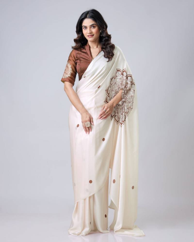 Ce Georgette Satin 2 Fancy Party Wear Saree Collection