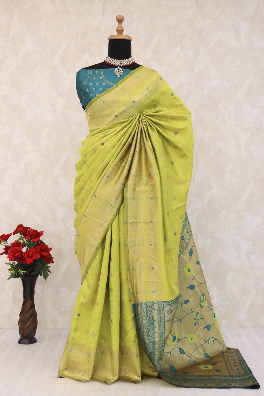 Meera 278 Party Wear Zari Weaving Worked Paithani Silk Saree with Un Stitched Blouse
