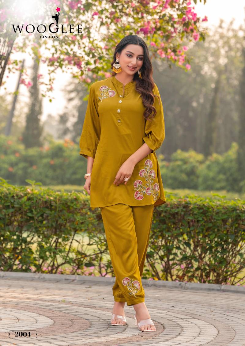 Wooglee Rich Look Viscose Satin Thread With Patch Work Co Ord Set