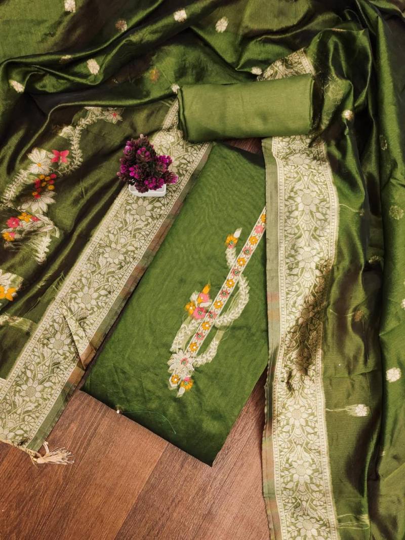 Color Set 9086 Fancy Jacquard Dress Material Collection