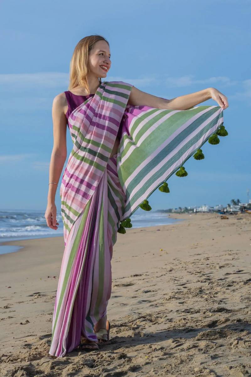 Kz Stripe Cotton Saree 1 Maslin Cotton Digital Geometric Stripe Printed Saree