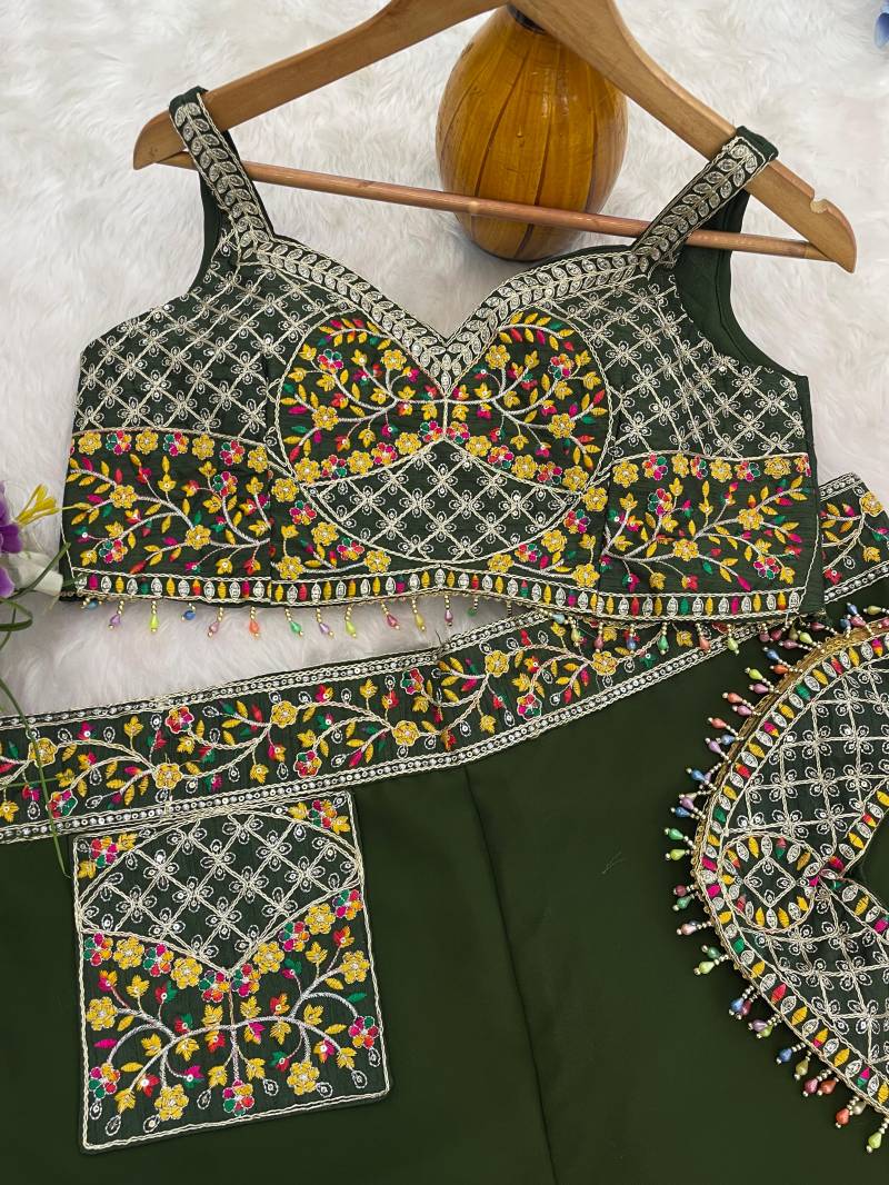 Vt 6025 T Stylish Goegette Embroidered Indo Western Collection