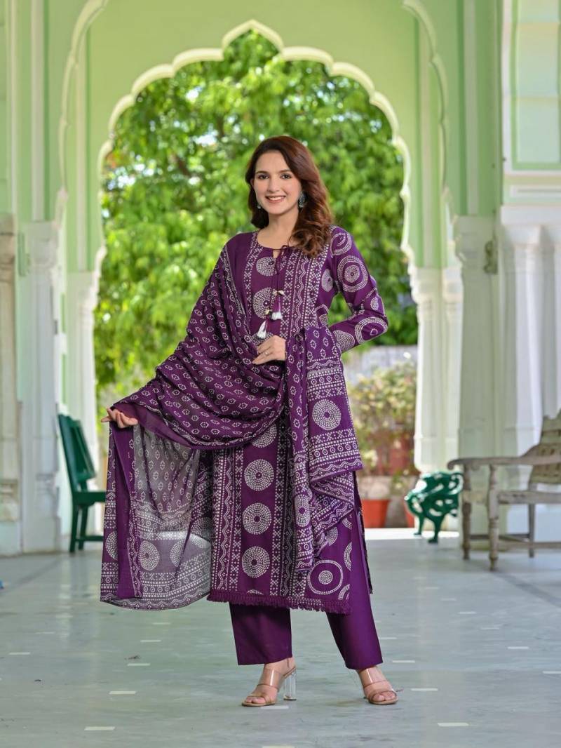 Naisha K 10 Cotton Discharge Printed Kurti Bottom With Dupatta