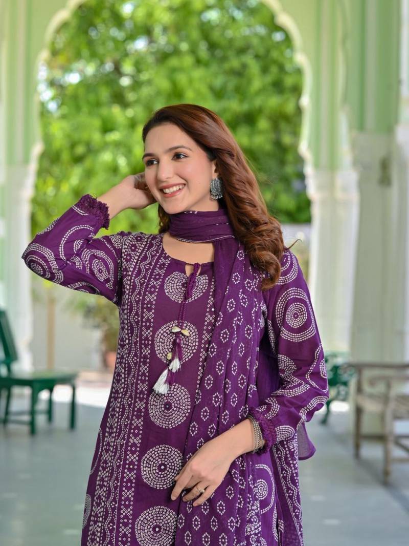 Naisha K 10 Cotton Discharge Printed Kurti Bottom With Dupatta