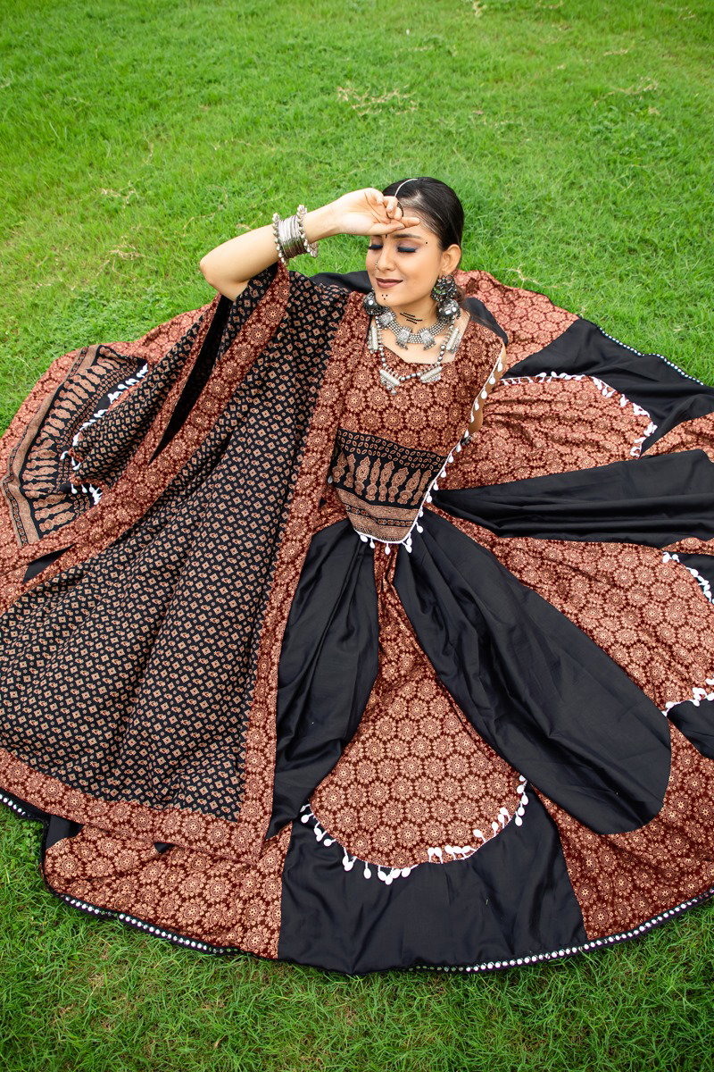 Aawiya Rajwadi Vol 10 SKU 7072 Pure Cotton Printed Navratri Special Lehenga Choli
