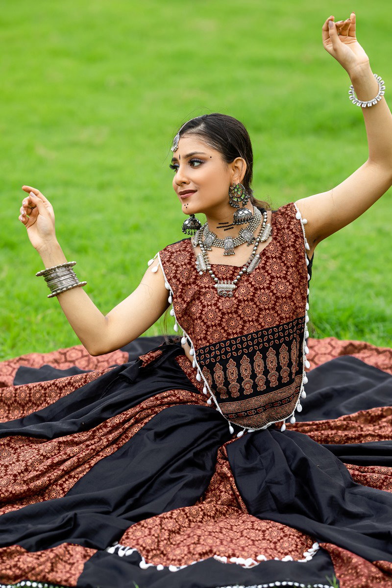 Aawiya Rajwadi Vol 10 SKU 7072 Pure Cotton Printed Navratri Special Lehenga Choli