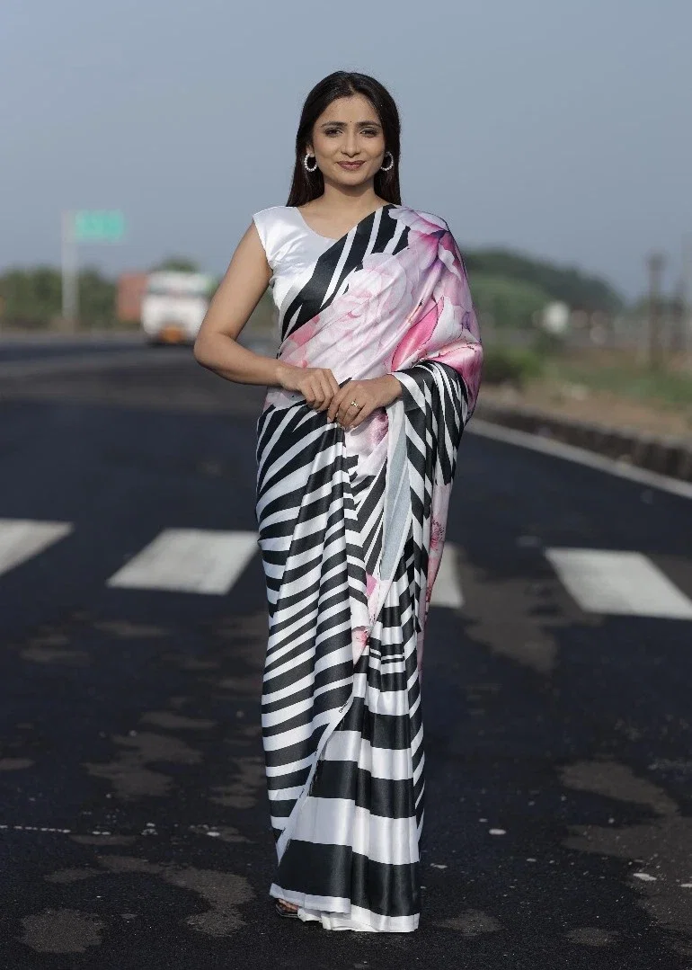 Sf Sizzler 7 Japan Satin Digital Printed Fancy Saree