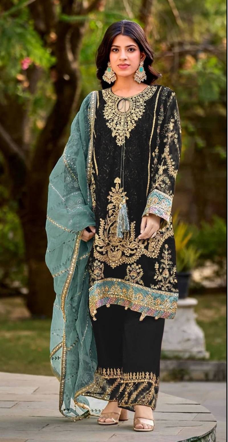 Bilqis B 142 A And B Readymade Pakistani Salwar Kameez Collection