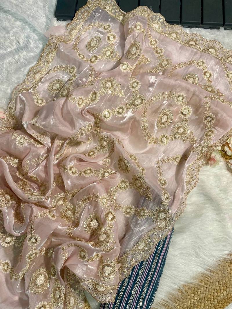 Vt 6032 Beautiful Organza Embroidered Party Wear Saree Collection