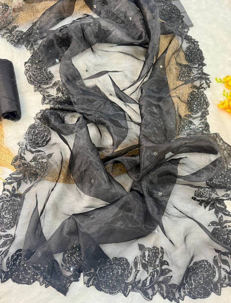 Vt 6035 T Soft Organza Silk Fancy Saree