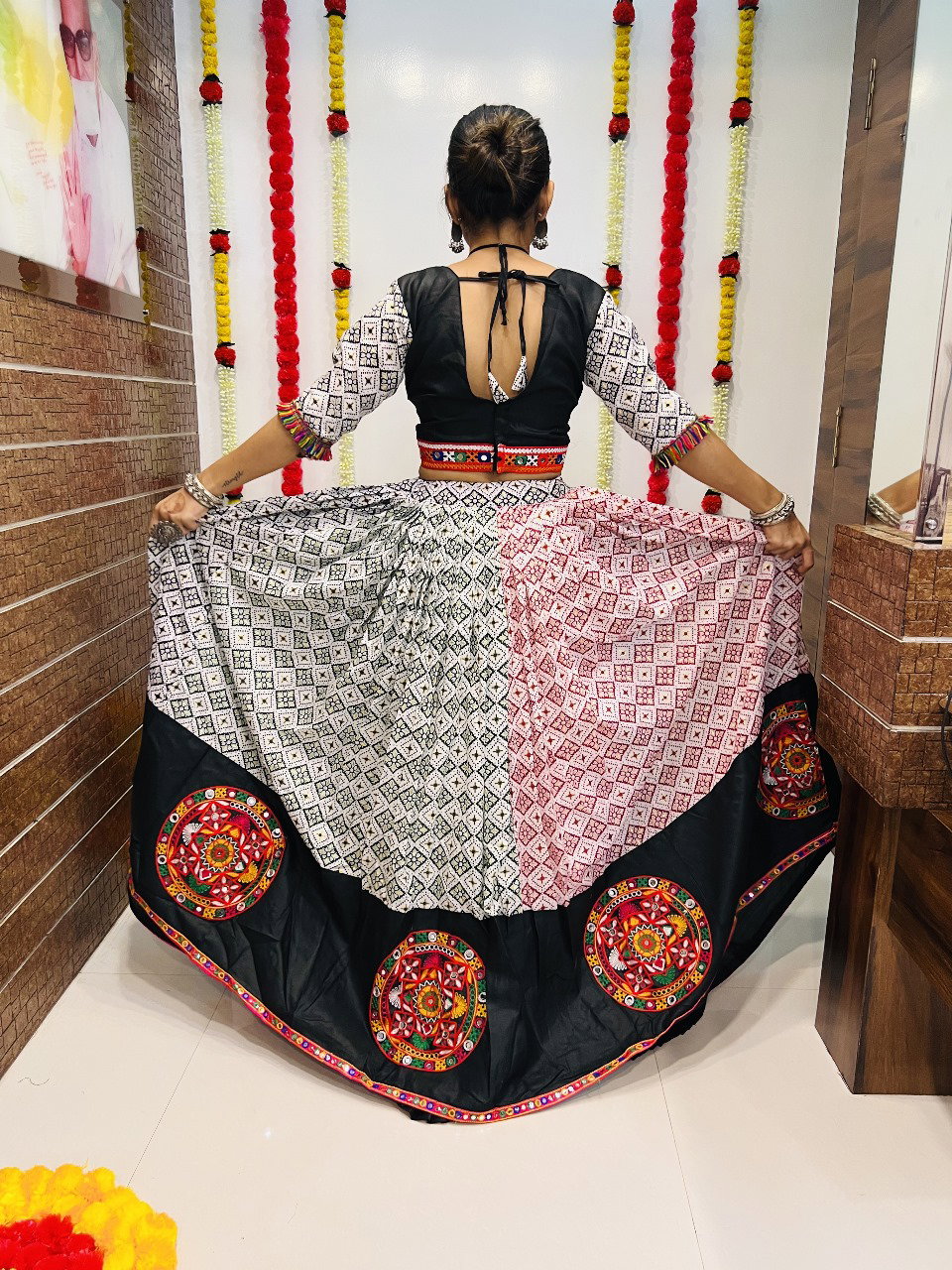 Aawiya Rajwadi Vol 7 D no. 7039 Pure Cotton Silk Patola Printed Lehenga Choli