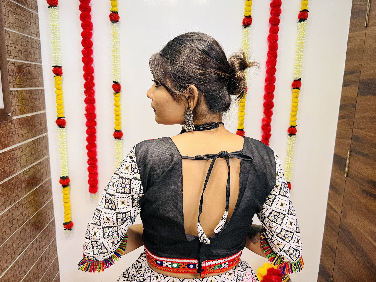 Aawiya Rajwadi Vol 7 D no. 7039 Pure Cotton Silk Patola Printed Lehenga Choli