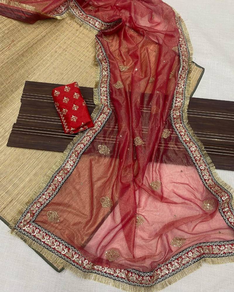 Vt 726 T Banarasi Crush With Embroidery Work Saree