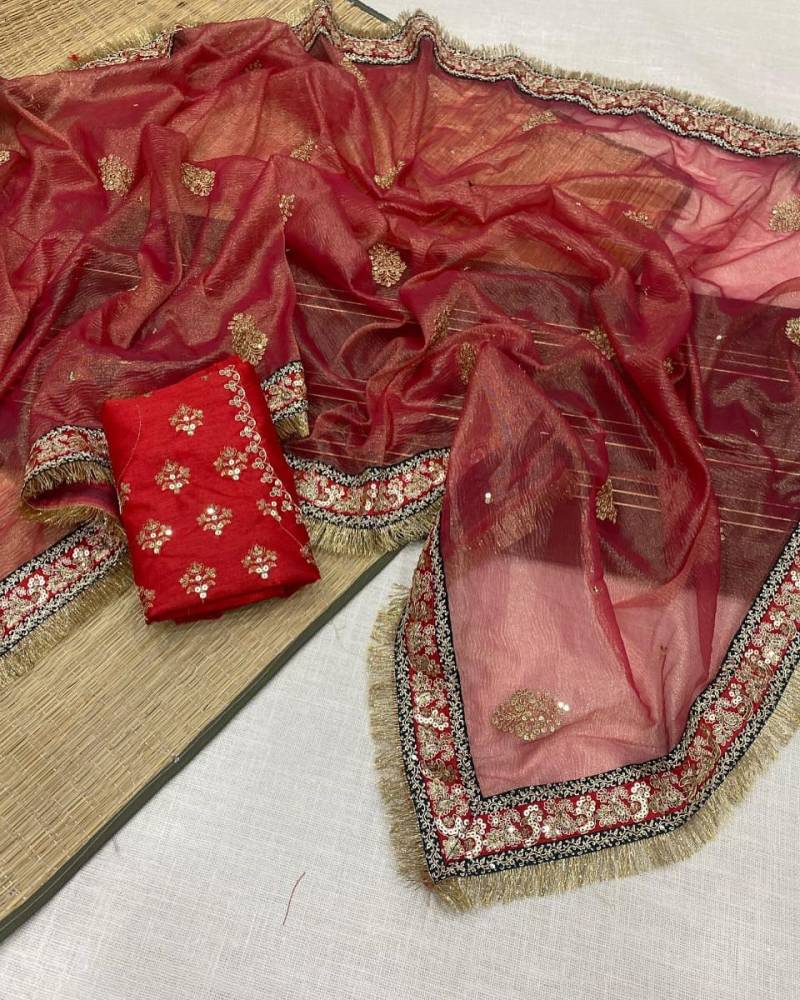 Vt 726 T Banarasi Crush With Embroidery Work Saree