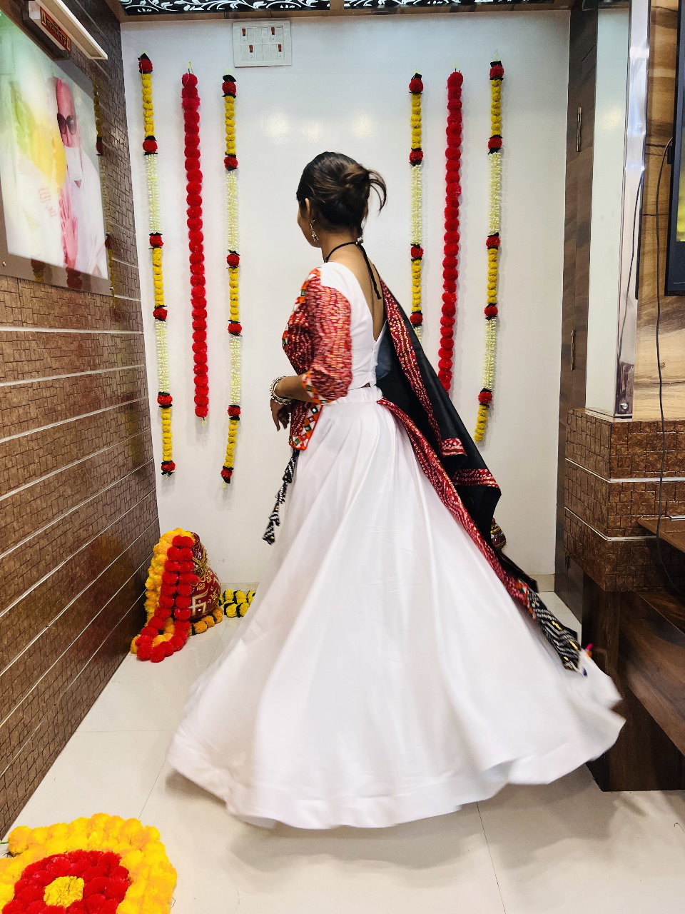 Aawiya Rajwadi Vol 7 D no. 7046 Pure Cotton Silk Printed Gamthi Work Traditional Looks Lehenga Choli