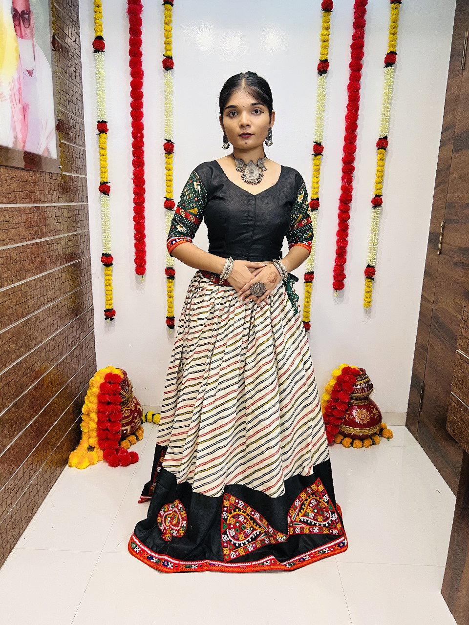 Aawiya Rajwadi Vol 7 D no. 7048 Pure Cotton Silk Patola Print Lehenga Choli